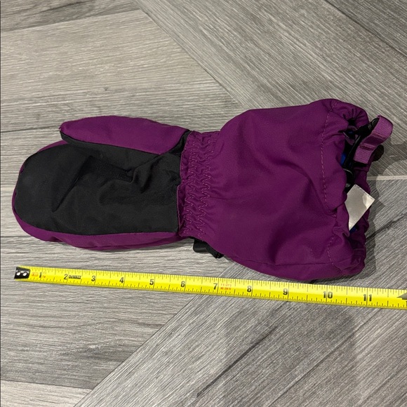 MEC Toasty Mitts - Children to Youths, Large - Picture 10 of 10